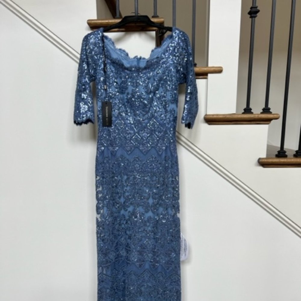 Brand new Tadashi Shoji Gown